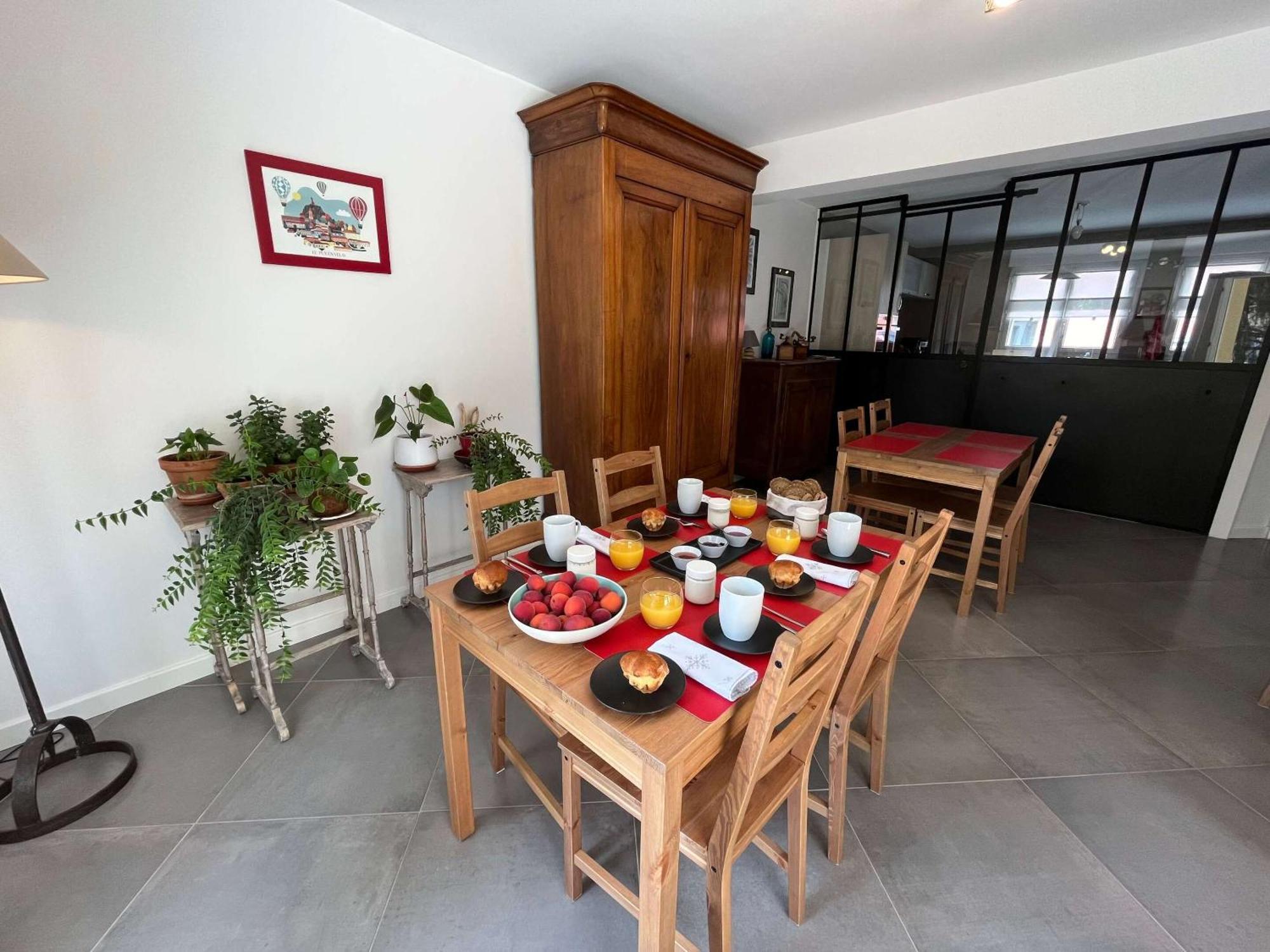 Le Jardin Du Dolaizon Bed and Breakfast Le Puy-en-Velay Exteriör bild