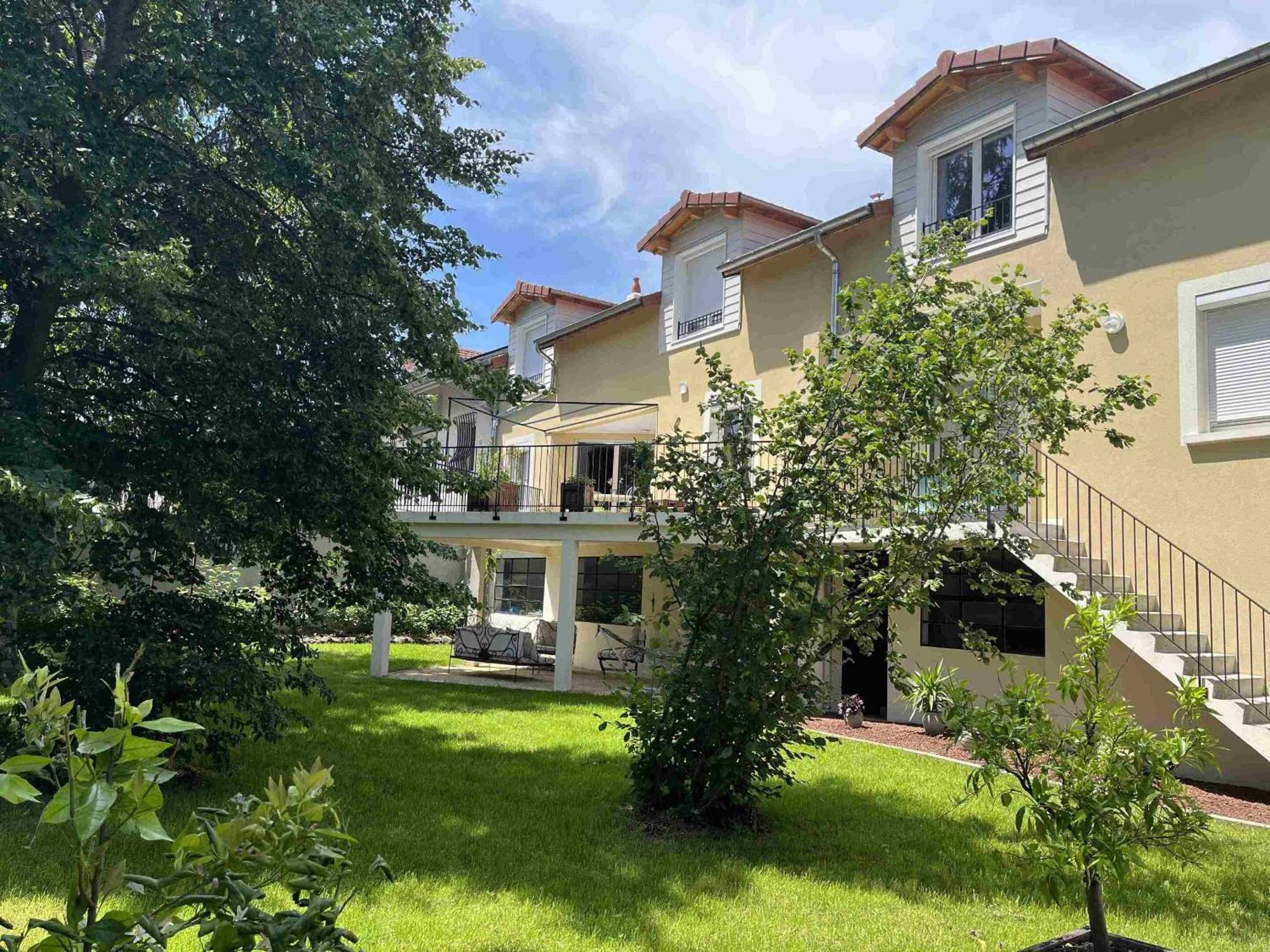 Le Jardin Du Dolaizon Bed and Breakfast Le Puy-en-Velay Exteriör bild
